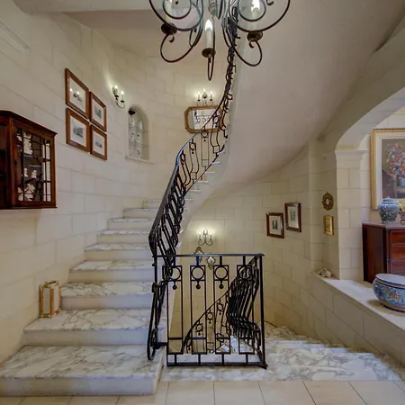 Boutique 5 Bedroom - Private Pool&outside Dinning Is-Swieqi