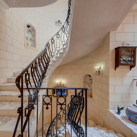 Boutique 5 Bedroom - Private Pool&outside Dinning Is-Swieqi