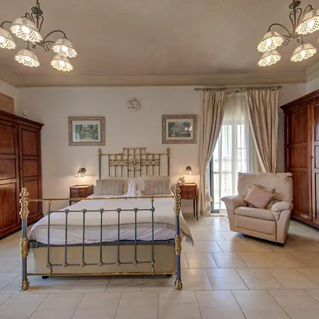 Boutique 5 Bedroom - Private Pool&outside Dinning *