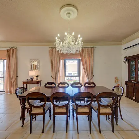 Boutique 5 Bedroom - Private Pool&outside Dinning