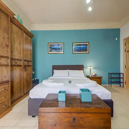 Boutique 5 Bedroom - Private Pool&outside Dinning *
