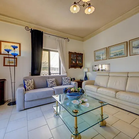 Boutique 5 Bedroom - Private Pool&outside Dinning Is-Swieqi