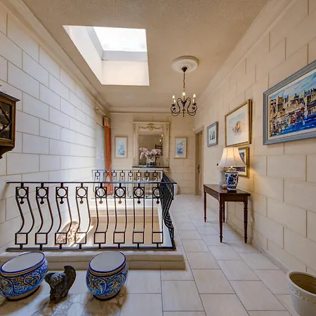 Boutique 5 Bedroom - Private Pool&outside Dinning * Is-Swieqi