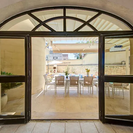 Boutique 5 Bedroom - Private Pool&outside Dinning Is-Swieqi