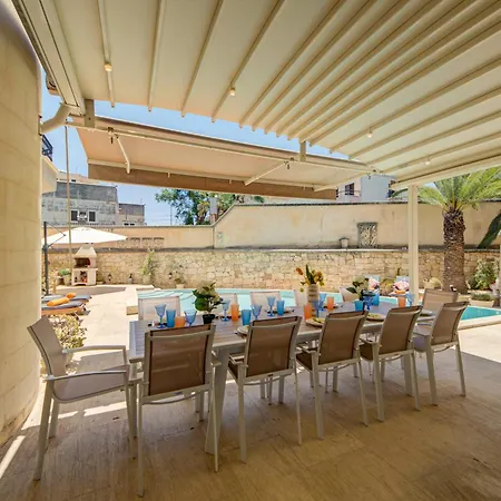 Boutique 5 Bedroom - Private Pool&outside Dinning Villa Is-Swieqi